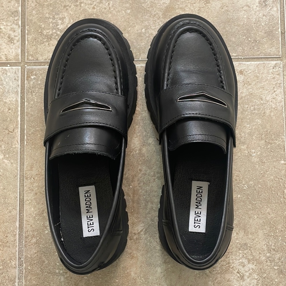 Steve Madden Leather Loafers